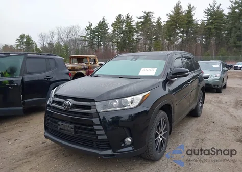 2017 Toyota Highlander Se from USA, damaged, VIN 5TDJZRFH0HS449120